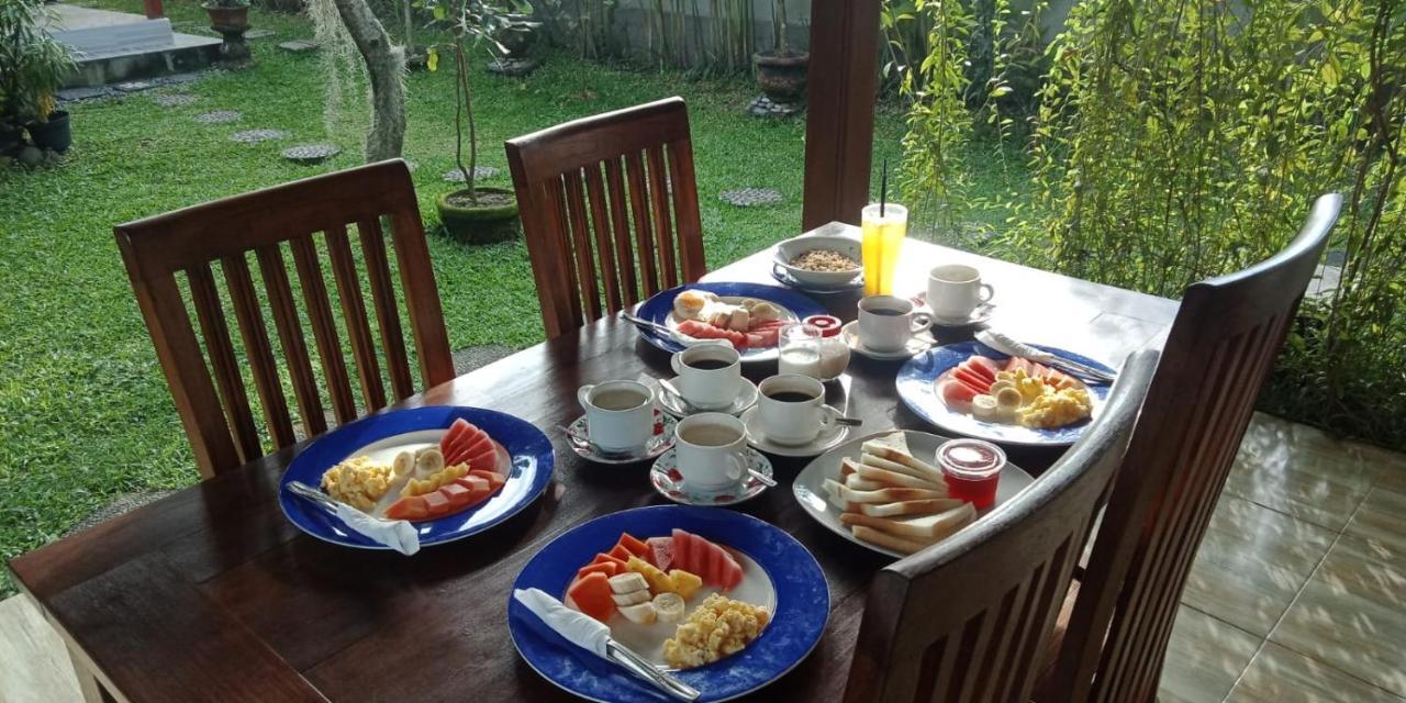 Mancur Guesthouse อูบุด ภายนอก รูปภาพ