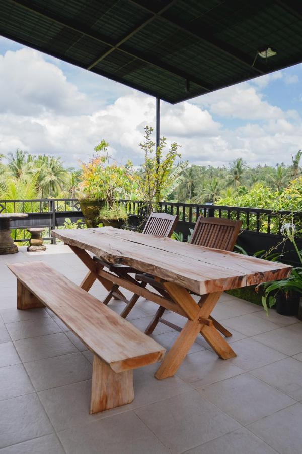 Mancur Guesthouse อูบุด ภายนอก รูปภาพ