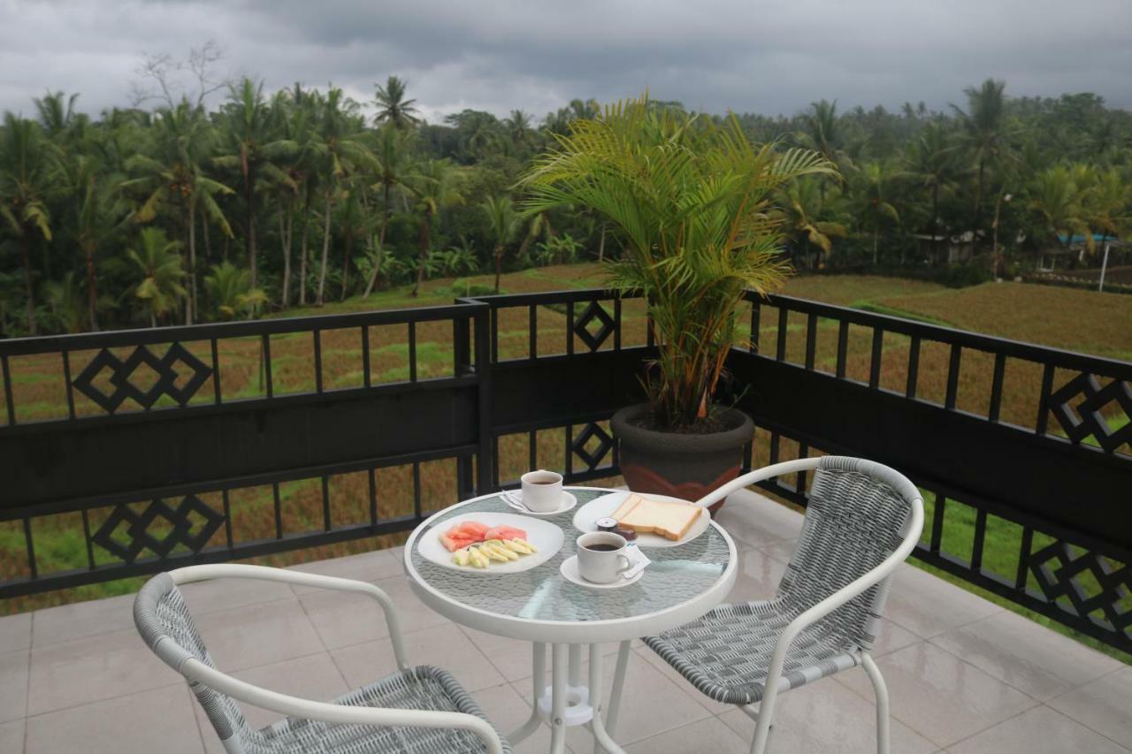 Mancur Guesthouse อูบุด ภายนอก รูปภาพ